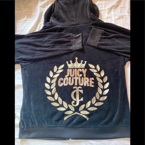 Juicy Couture Tops - Juicy Couture Velour Hoodie Size Large